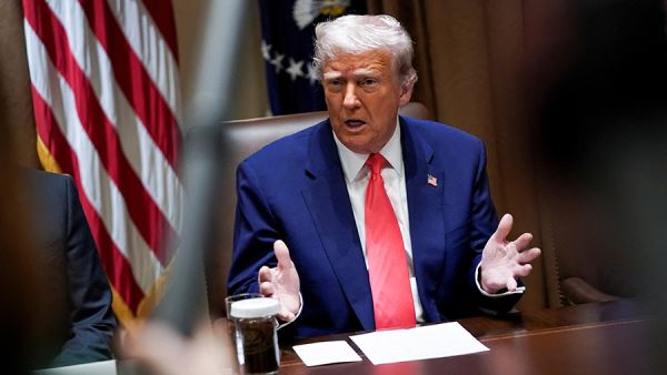 Трамп назвал главу ФРС неудачником и потребовал немедленного снижения ставок