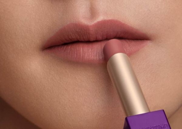 Весенние коллекции от Chantecaille, Valentino Beauty и Clarins