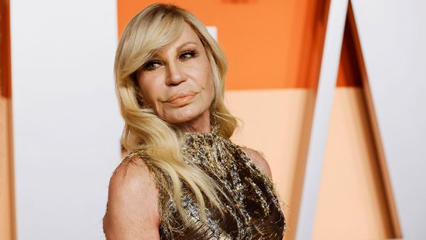 Донателла Версаче покинула пост креативного директора Versace