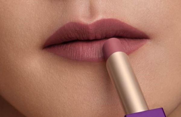 Весенние коллекции от Chantecaille, Valentino Beauty и Clarins