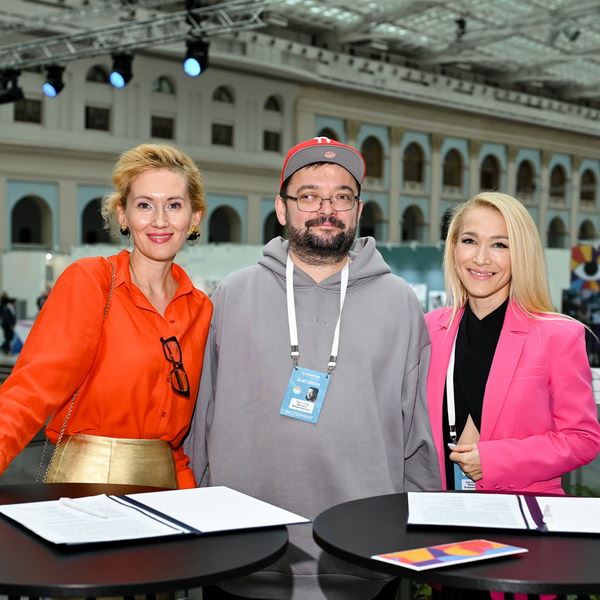 Платформы для художников и иллюстраторов решили действовать в тандеме
